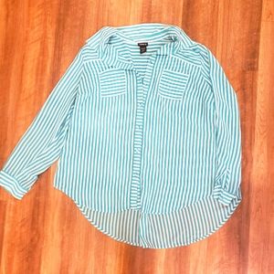 Torrid button down blouse